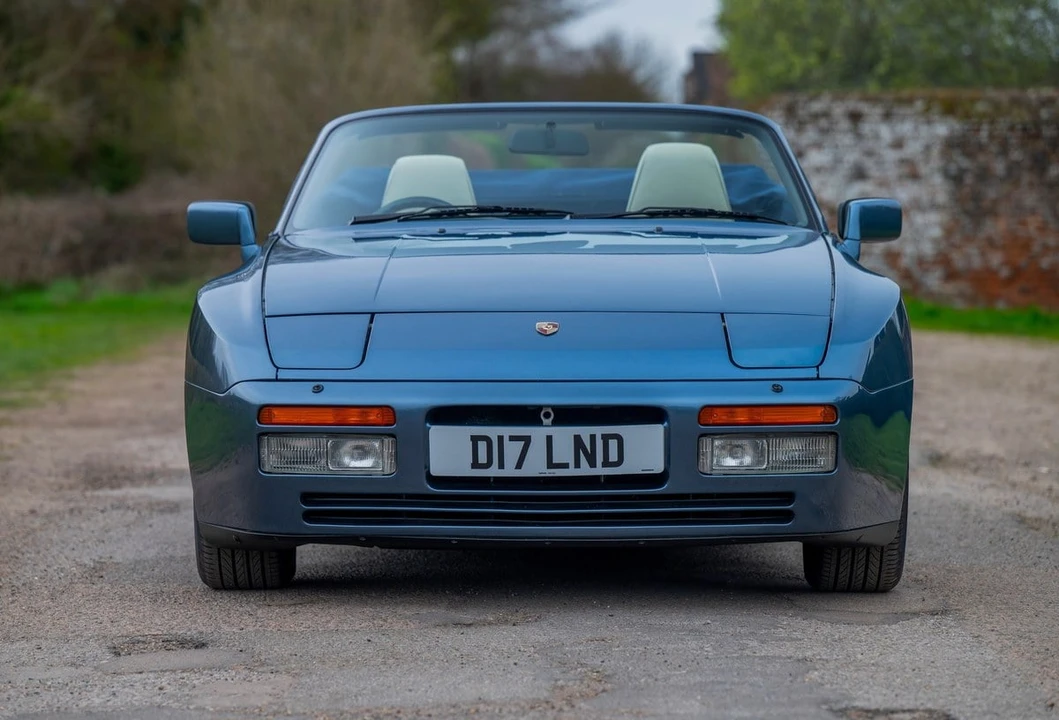 1990 Porsche 944 S2 - Image 14 of 30