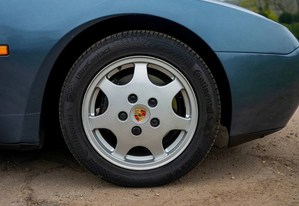 1990 Porsche 944 S2 - Image 29 of 30