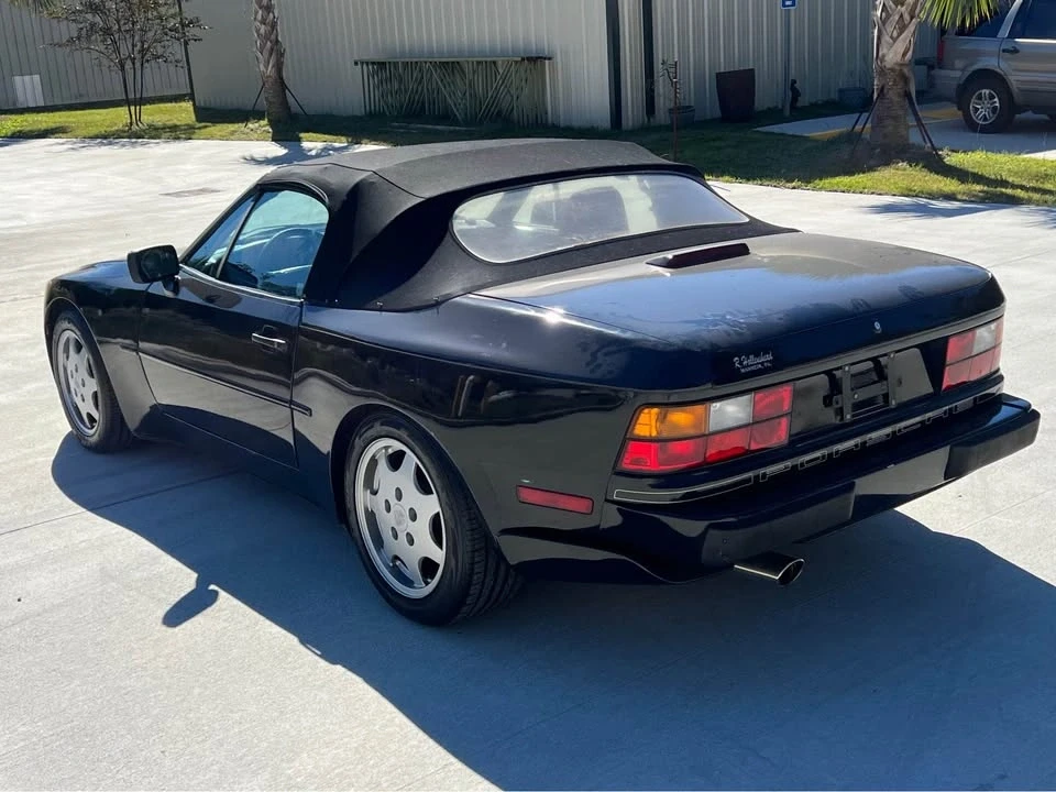 1990 Porsche 944 S2 - Image 2 of 14