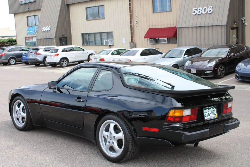1990 Porsche 944 S2 - Image 3 of 20