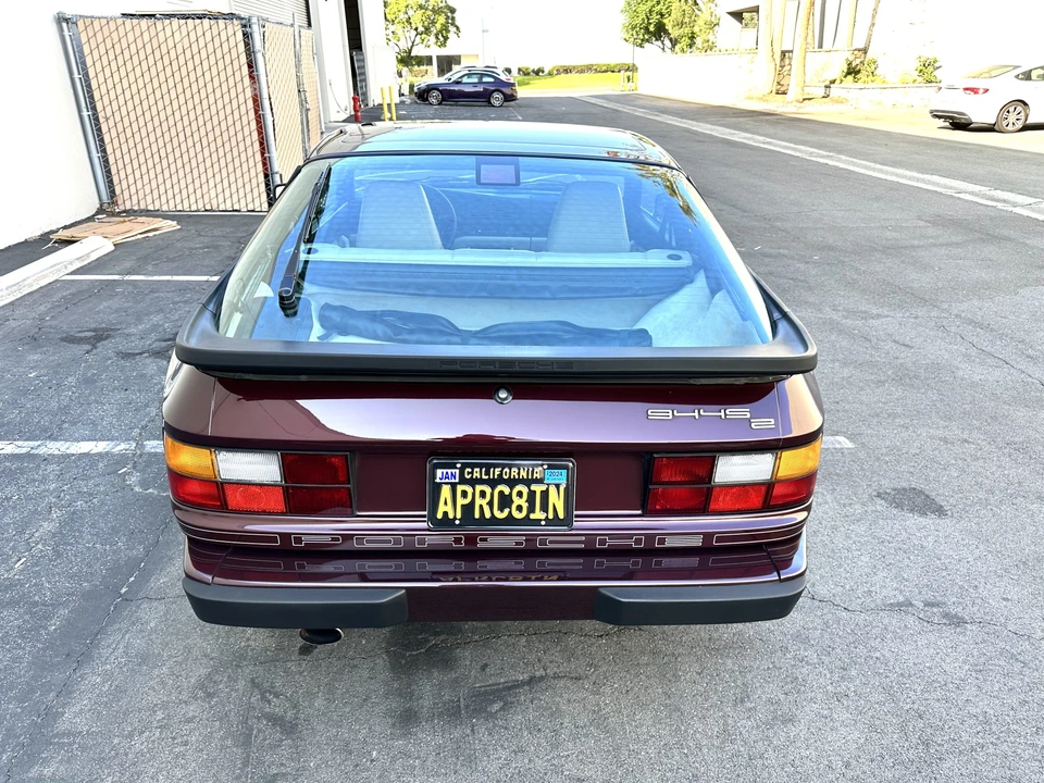 1990 Porsche 944 S2 - Image 9 of 31