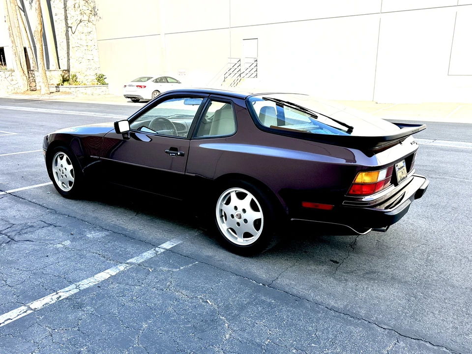 1990 Porsche 944 S2 - Image 7 of 31