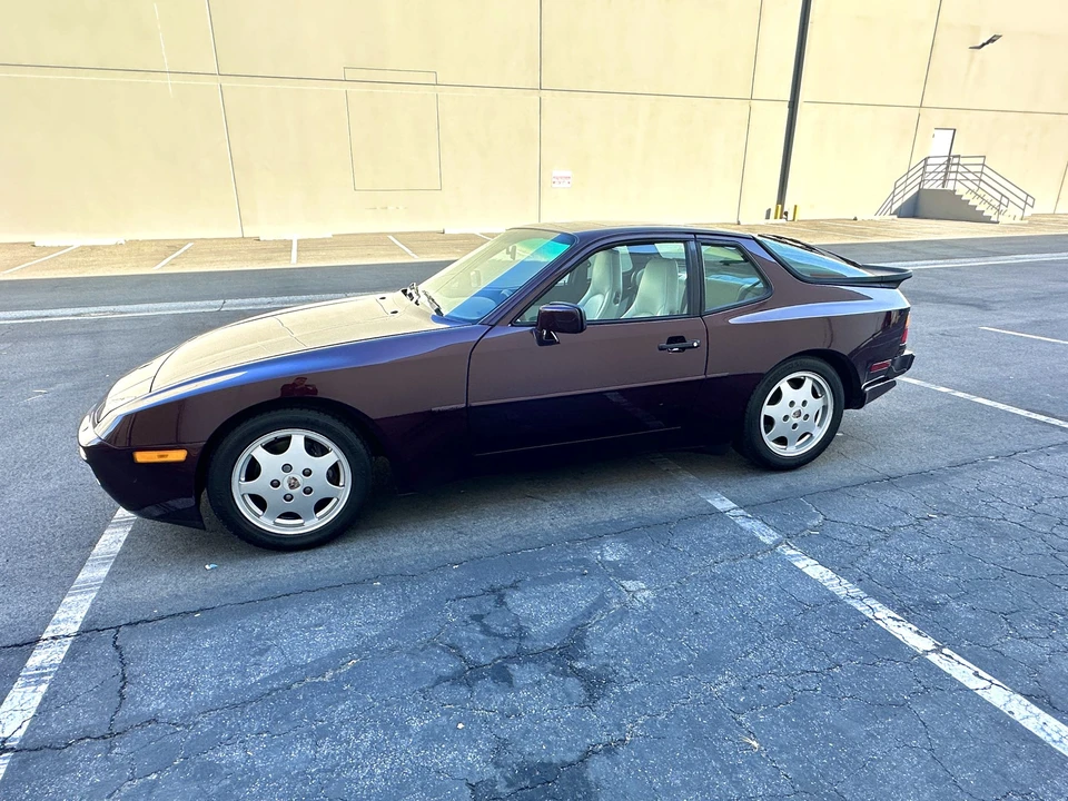 1990 Porsche 944 S2 - Image 6 of 31
