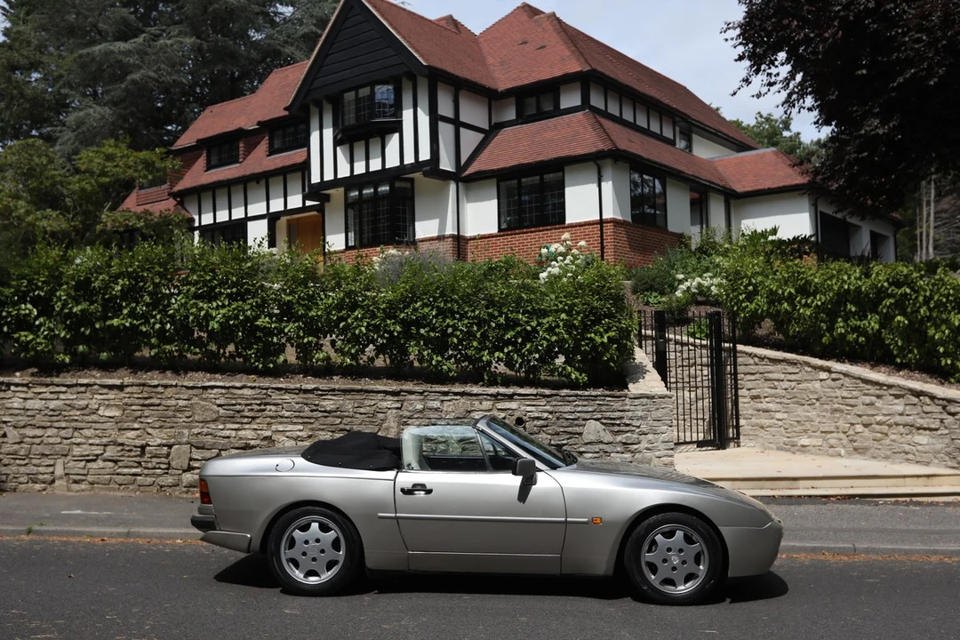 1990 Porsche 944 S2 - Image 8 of 30