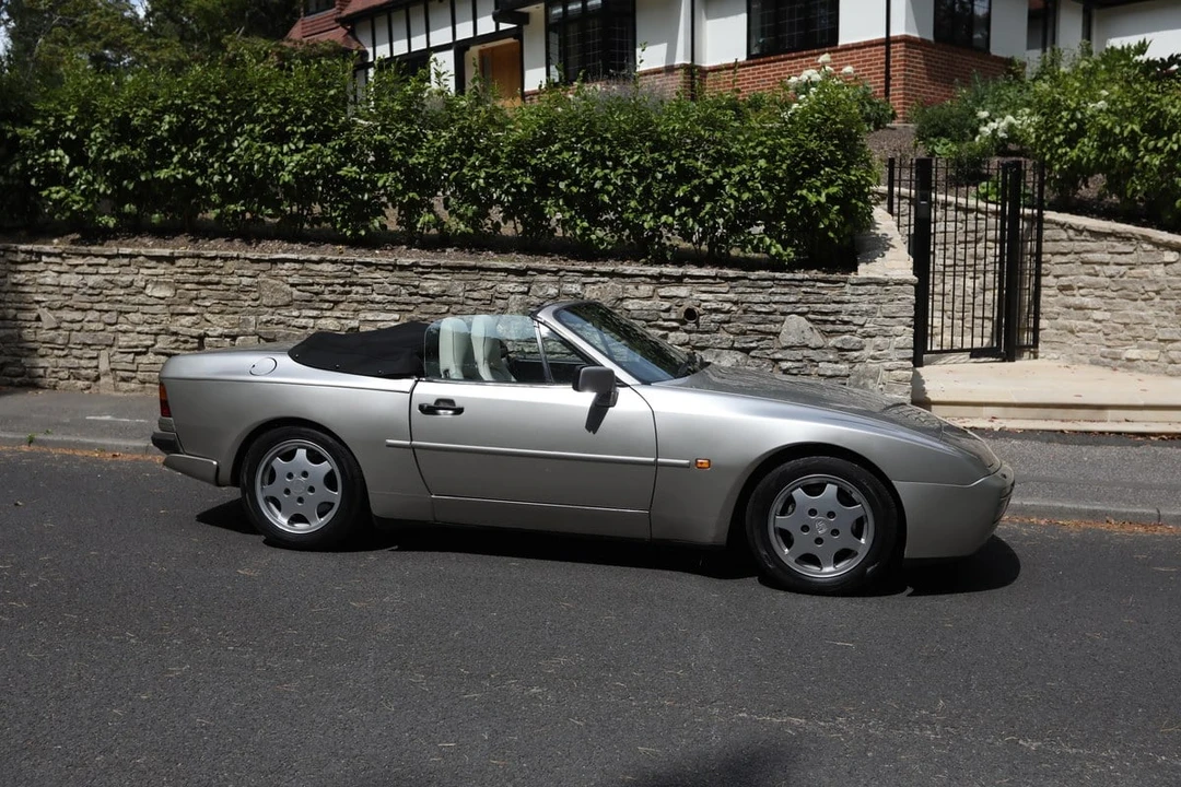 1990 Porsche 944 S2 - Image 3 of 30