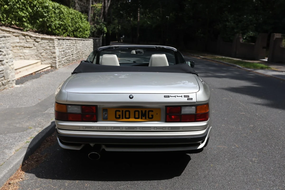 1990 Porsche 944 S2 - Image 14 of 30