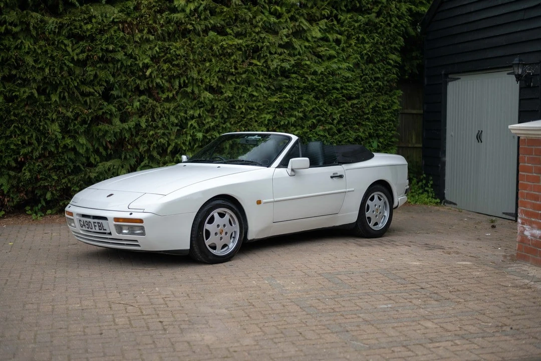 1990 Porsche 944 S2 - Image 10 of 30
