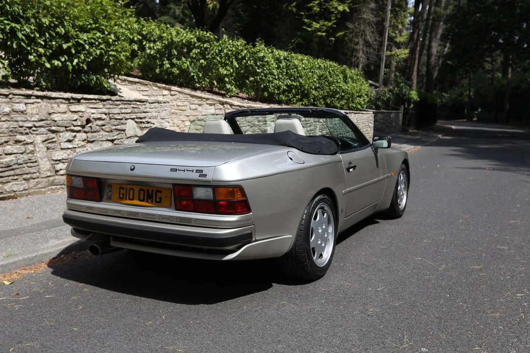 1990 Porsche 944 S2 - Image 12 of 30