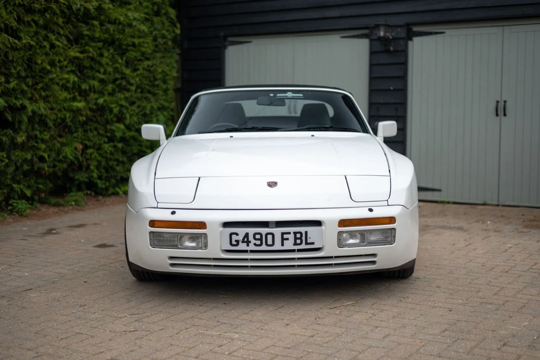 1990 Porsche 944 S2 - Image 3 of 30