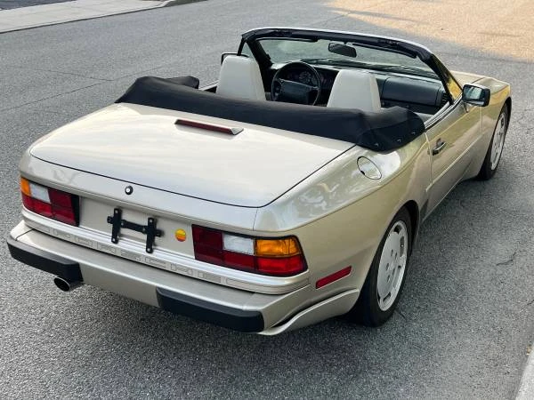 1990 Porsche 944 S2 - Image 6 of 21