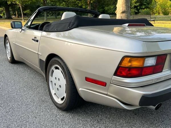 1990 Porsche 944 S2 - Image 5 of 11