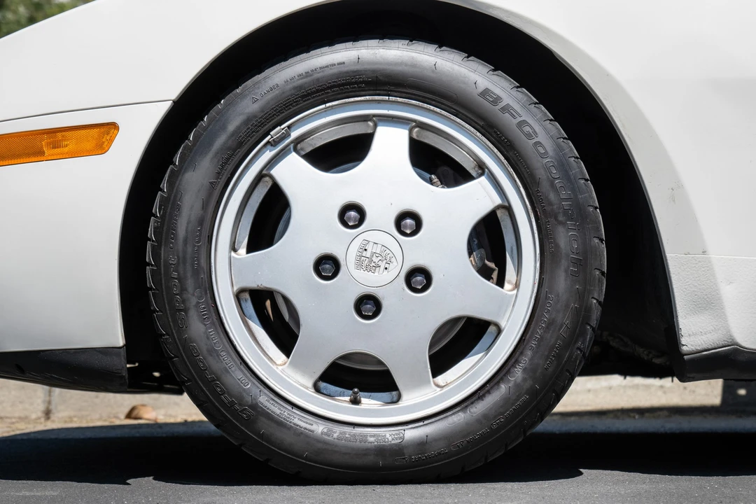 1990 Porsche 944 S2 - Image 26 of 31