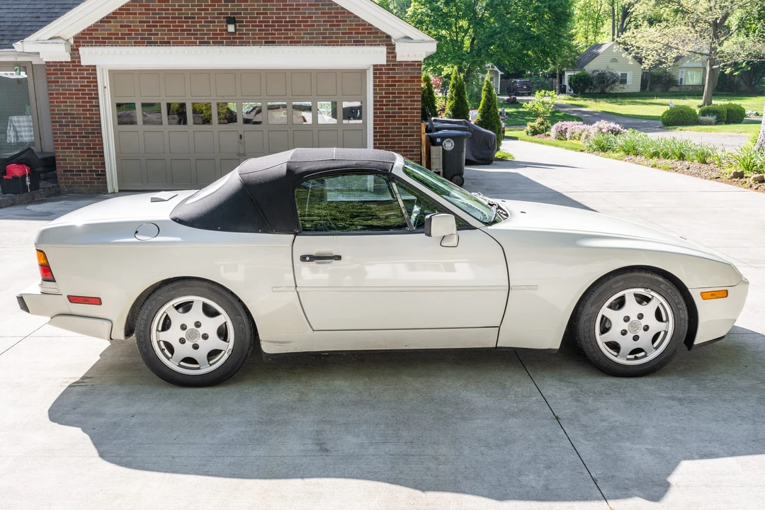 1990 Porsche 944 S2 - Image 7 of 31