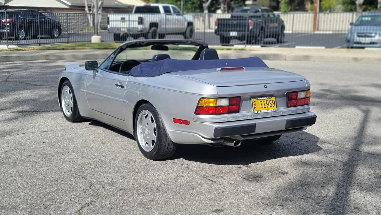 1990 Porsche 944 S2 - Image 26 of 31