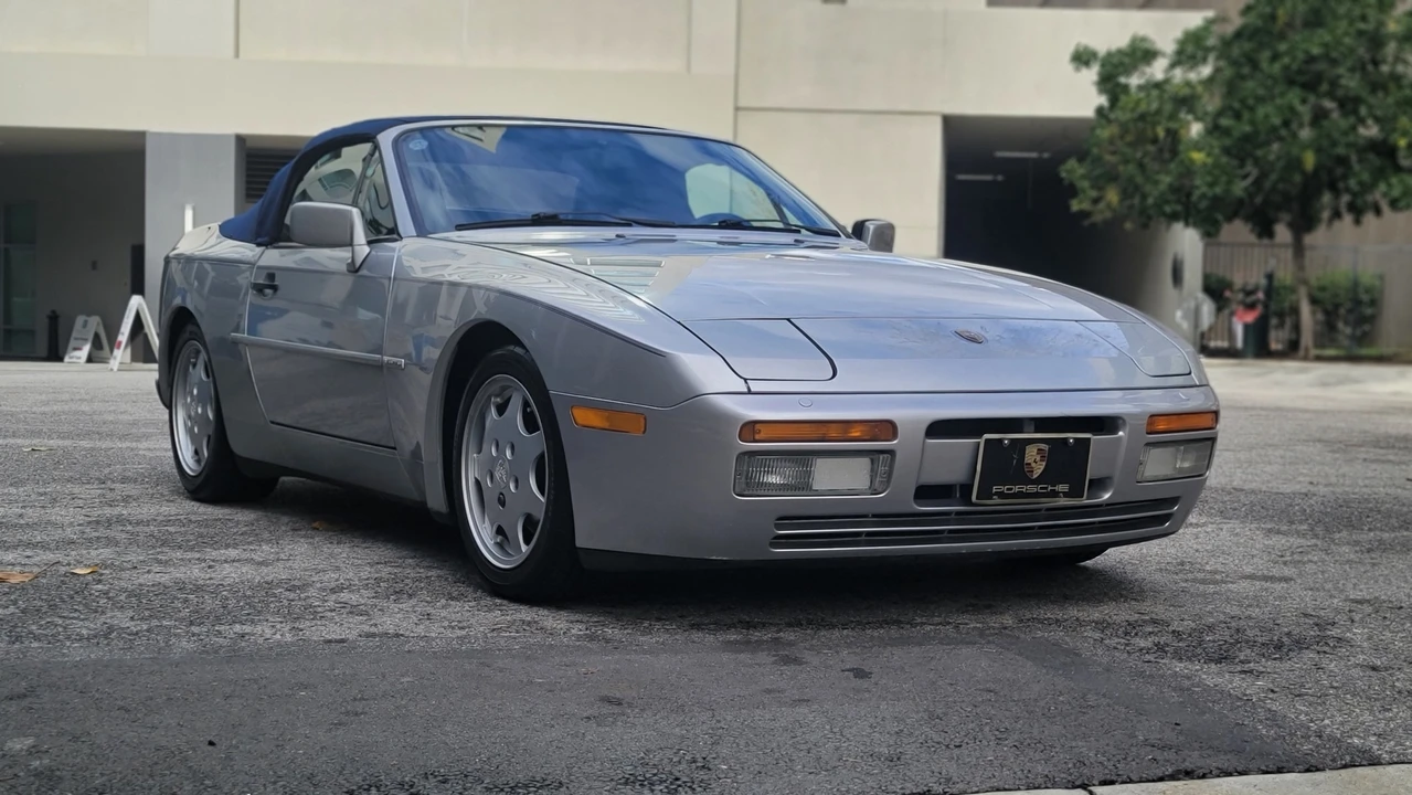 1990 Porsche 944 S2 - Image 15 of 31
