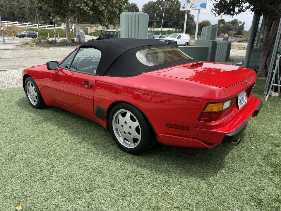 1990 Porsche 944 S2 - Image 14 of 31
