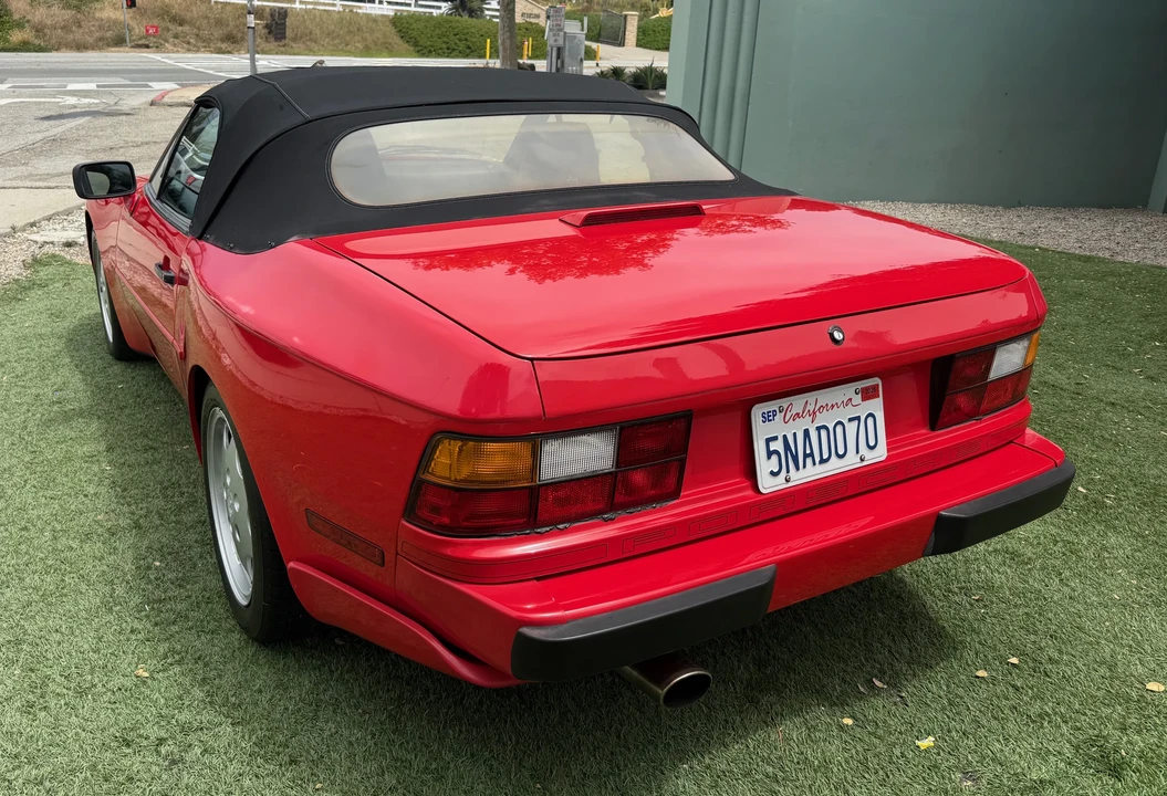 1990 Porsche 944 S2 - Image 6 of 31