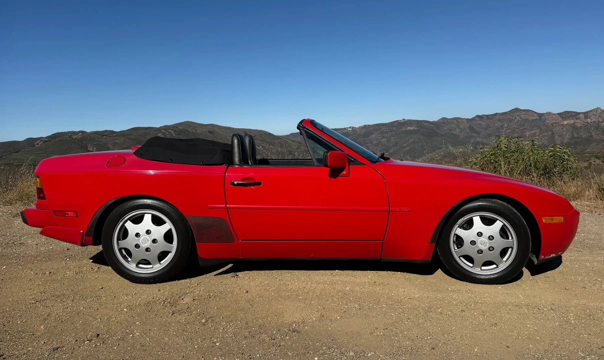 1990 Porsche 944 S2 - Image 11 of 31