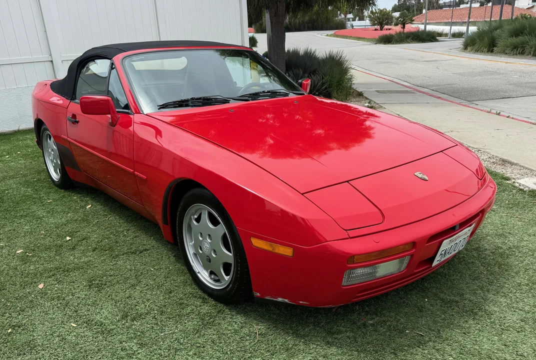 1990 Porsche 944 S2 - Image 14 of 31