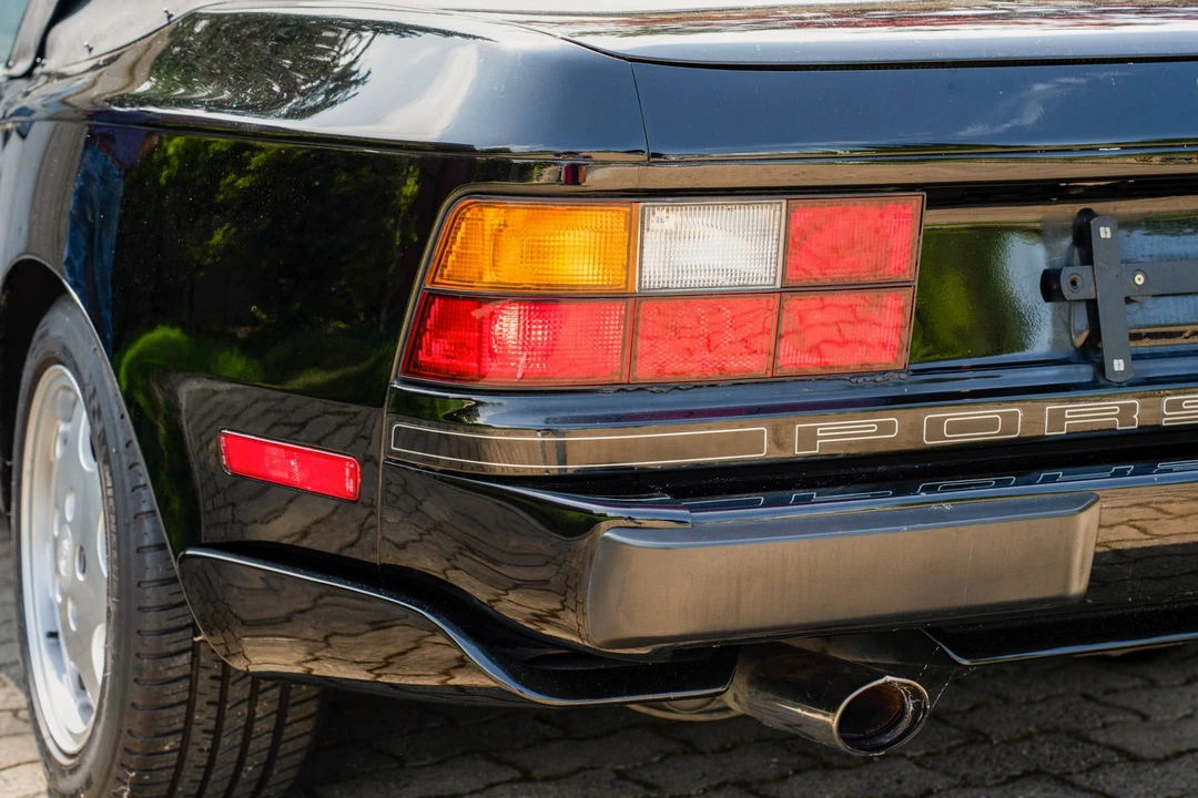 1990 Porsche 944 S2 - Image 28 of 31