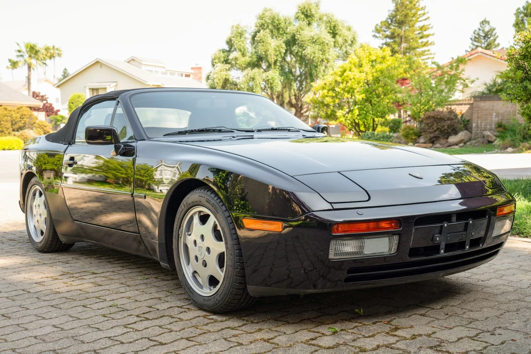 1990 Porsche 944 S2 - Image 11 of 31
