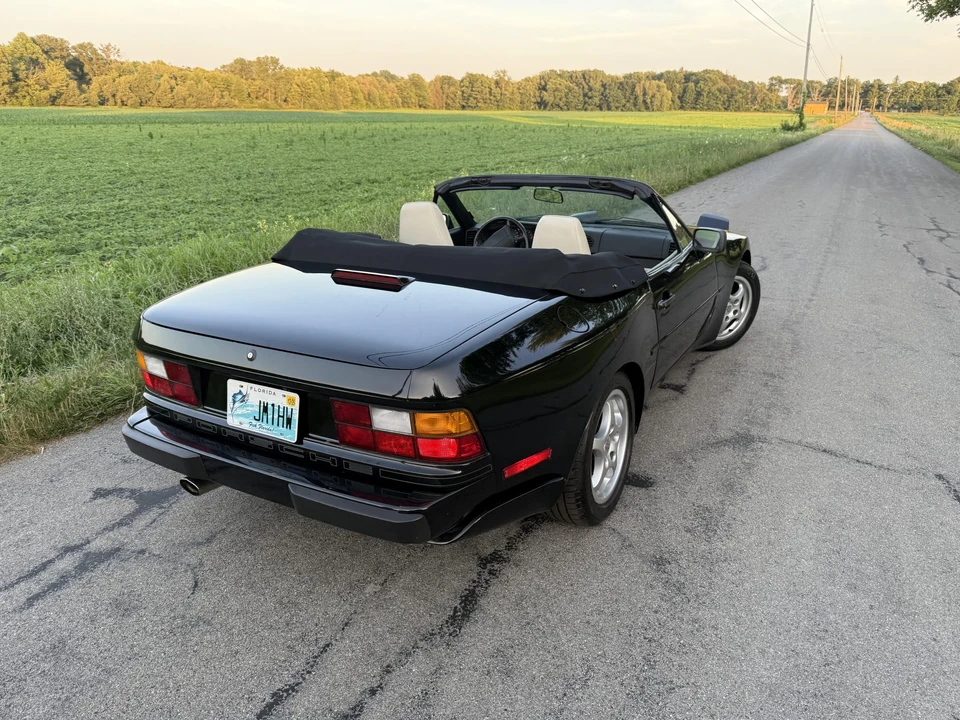 1990 Porsche 944 S2 - Image 19 of 31