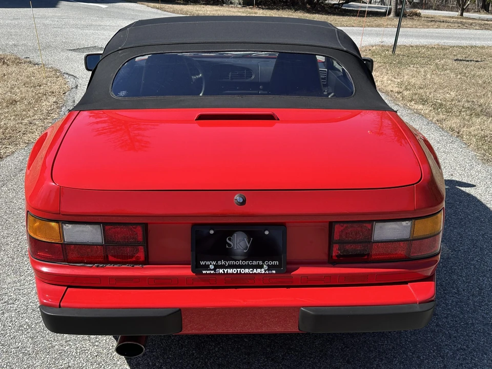 1990 Porsche 944 S2 - Image 15 of 31