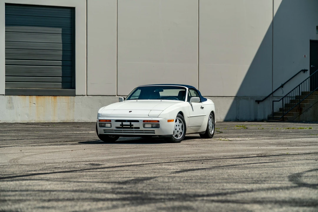 1990 Porsche 944 S2 - Image 27 of 31