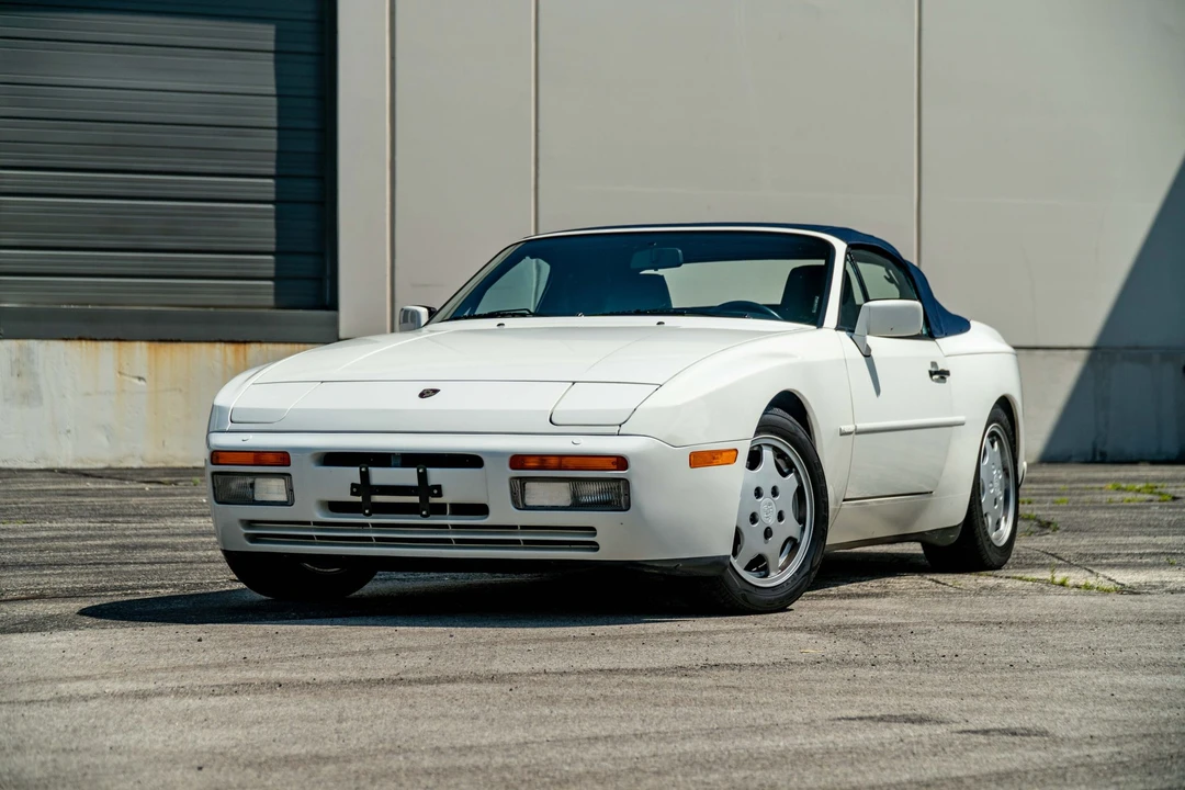 1990 Porsche 944 S2 - Image 25 of 31