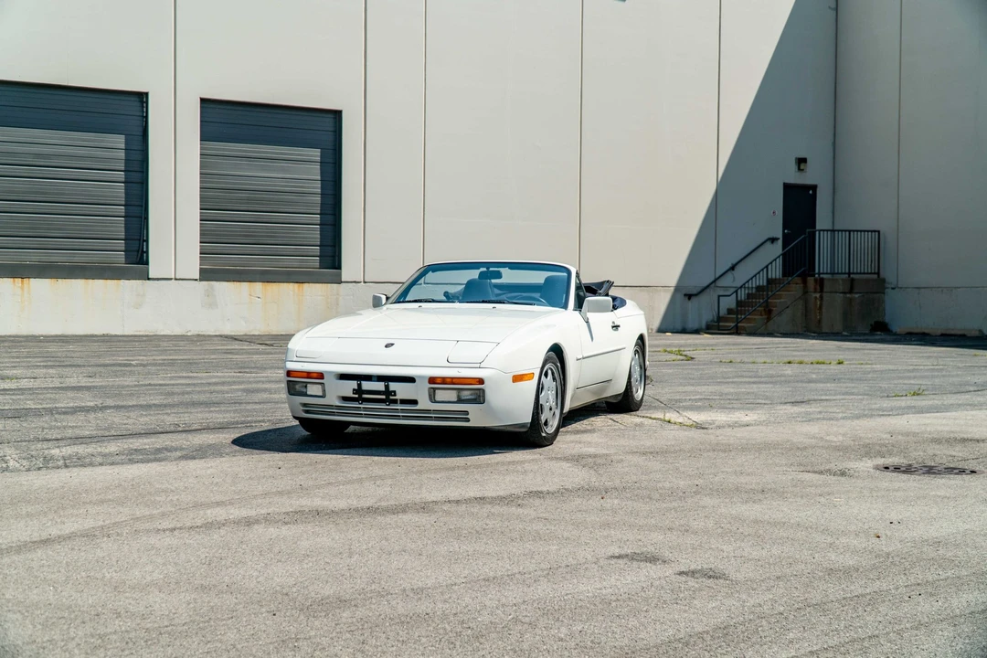 1990 Porsche 944 S2 - Image 5 of 31