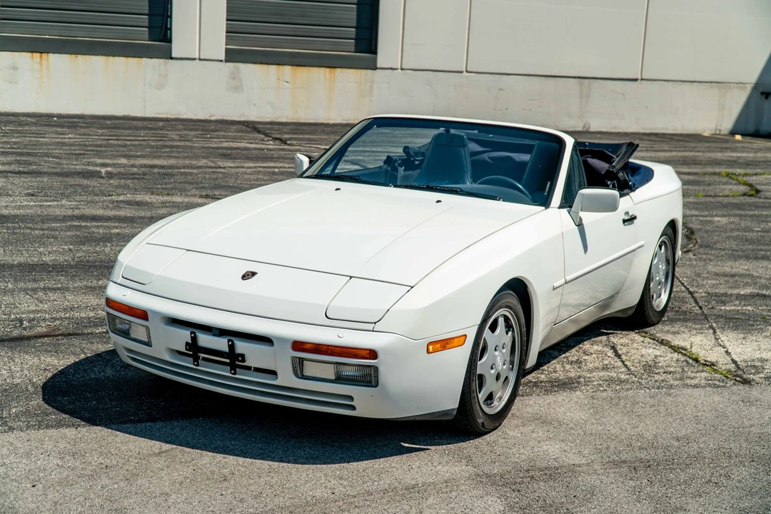 1990 Porsche 944 S2 - Image 6 of 31