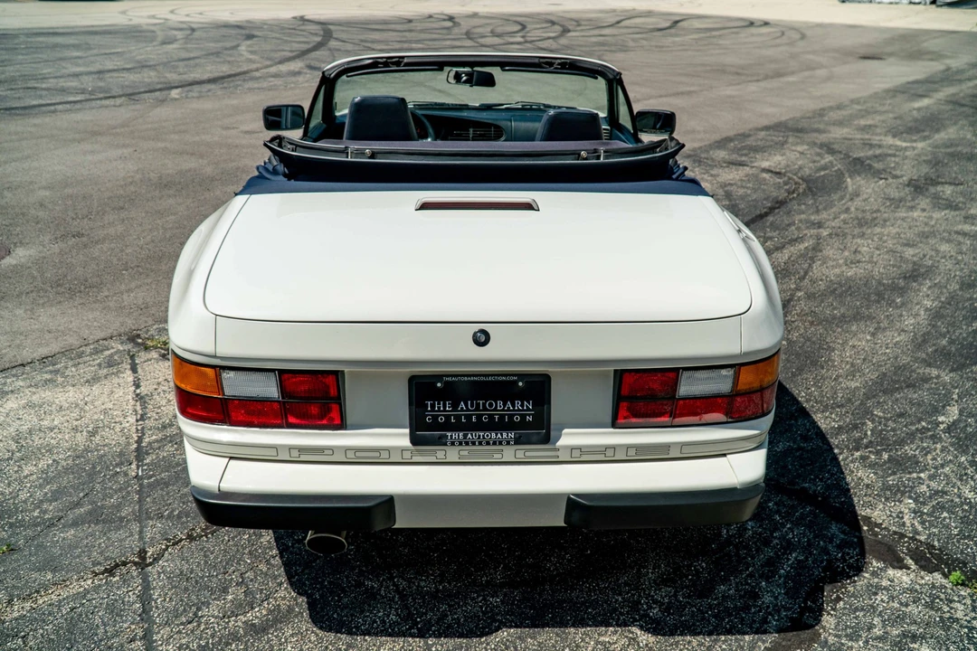 1990 Porsche 944 S2 - Image 14 of 31