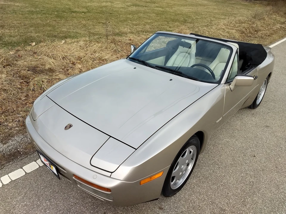 1990 Porsche 944 S2 - Image 12 of 31