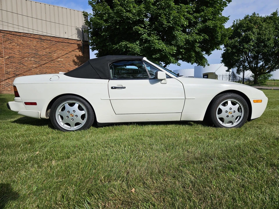 1990 Porsche 944 S2 - Image 6 of 31