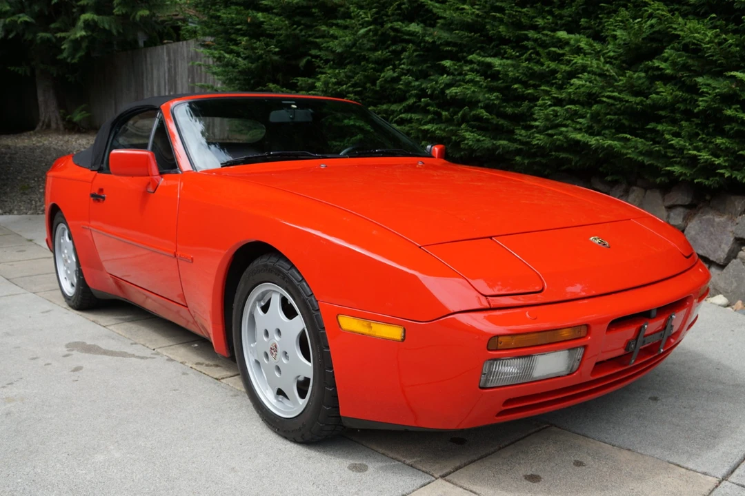 1990 Porsche 944 S2 - Image 1 of 31