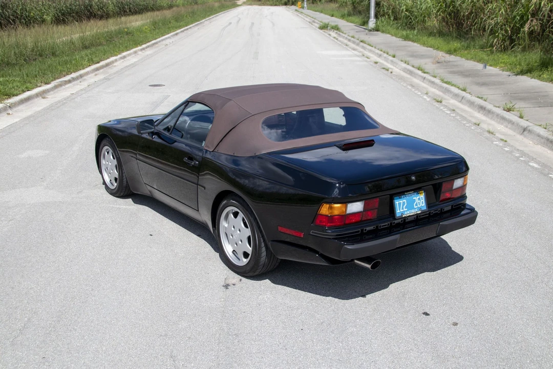1990 Porsche 944 S2 - Image 30 of 31