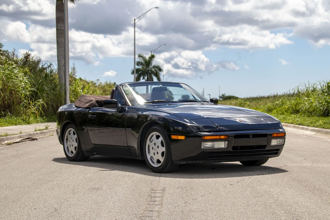 1990 Porsche 944 S2 - Image 9 of 31