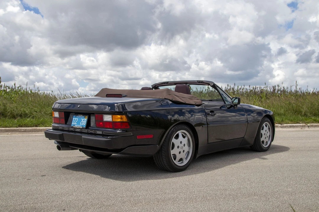 1990 Porsche 944 S2 - Image 12 of 31