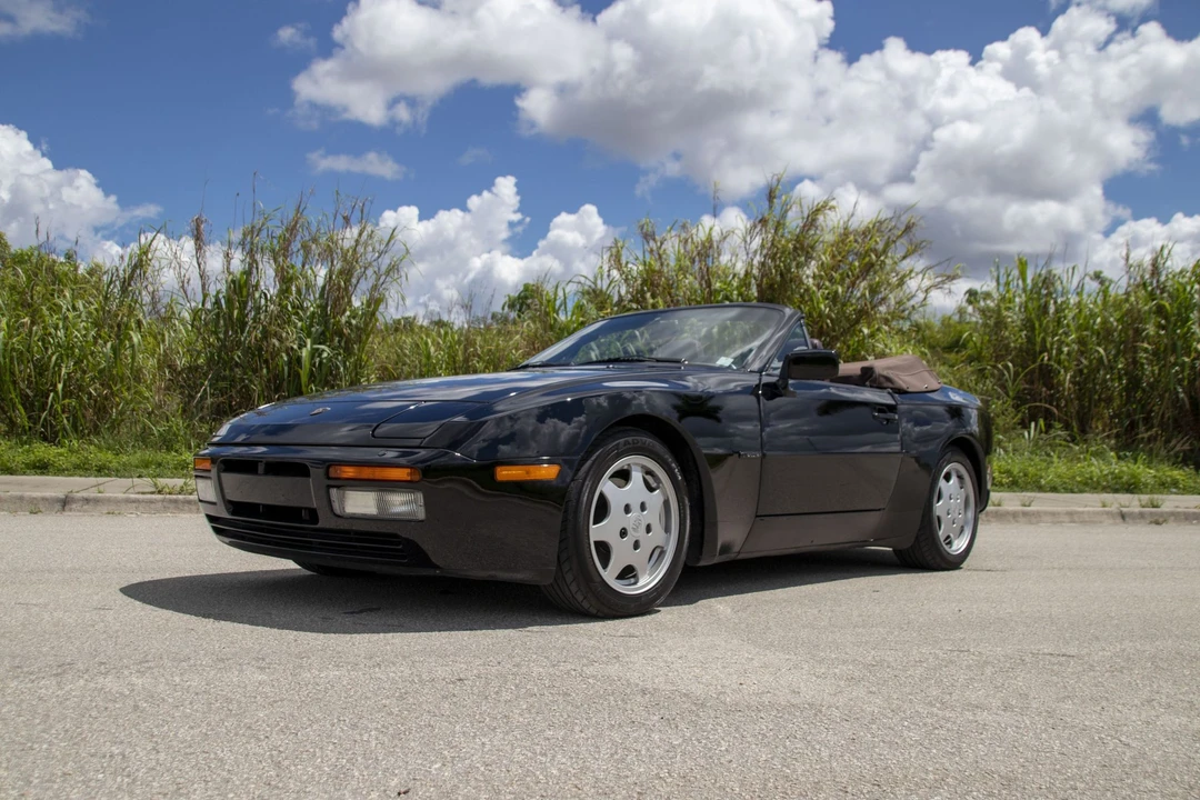 1990 Porsche 944 S2 - Image 4 of 31