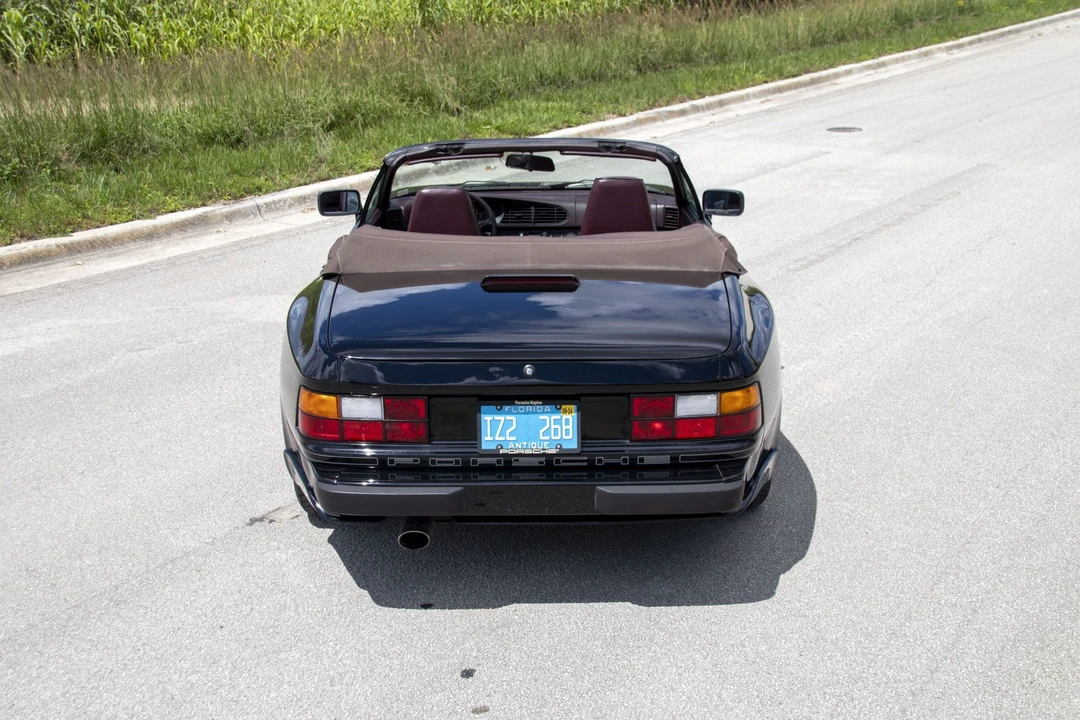 1990 Porsche 944 S2 - Image 22 of 31