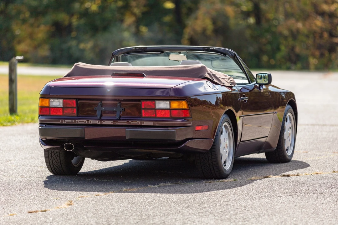 1990 Porsche 944 S2 - Image 6 of 31