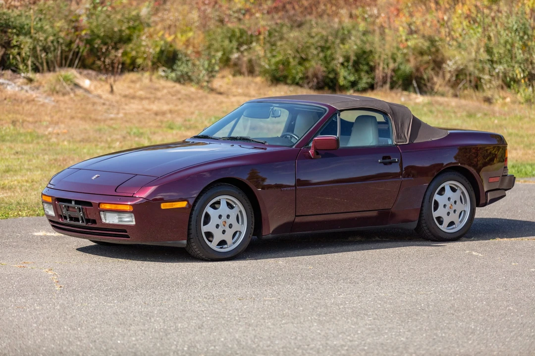 1990 Porsche 944 S2 - Image 13 of 31