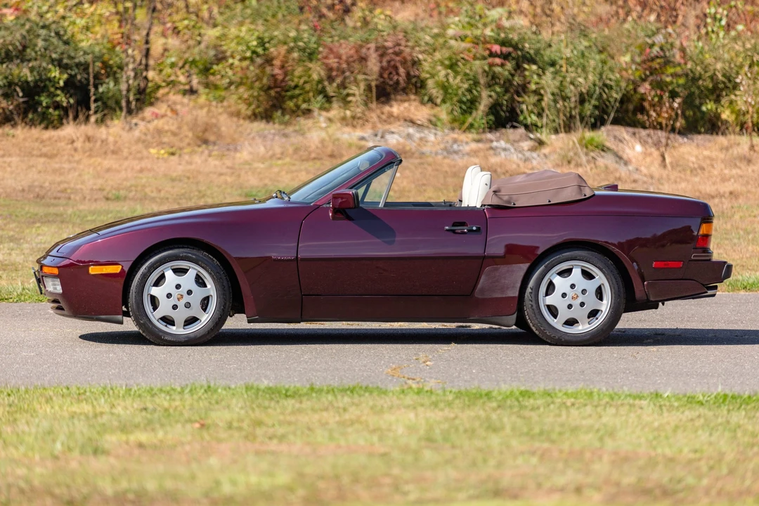 1990 Porsche 944 S2 - Image 12 of 31