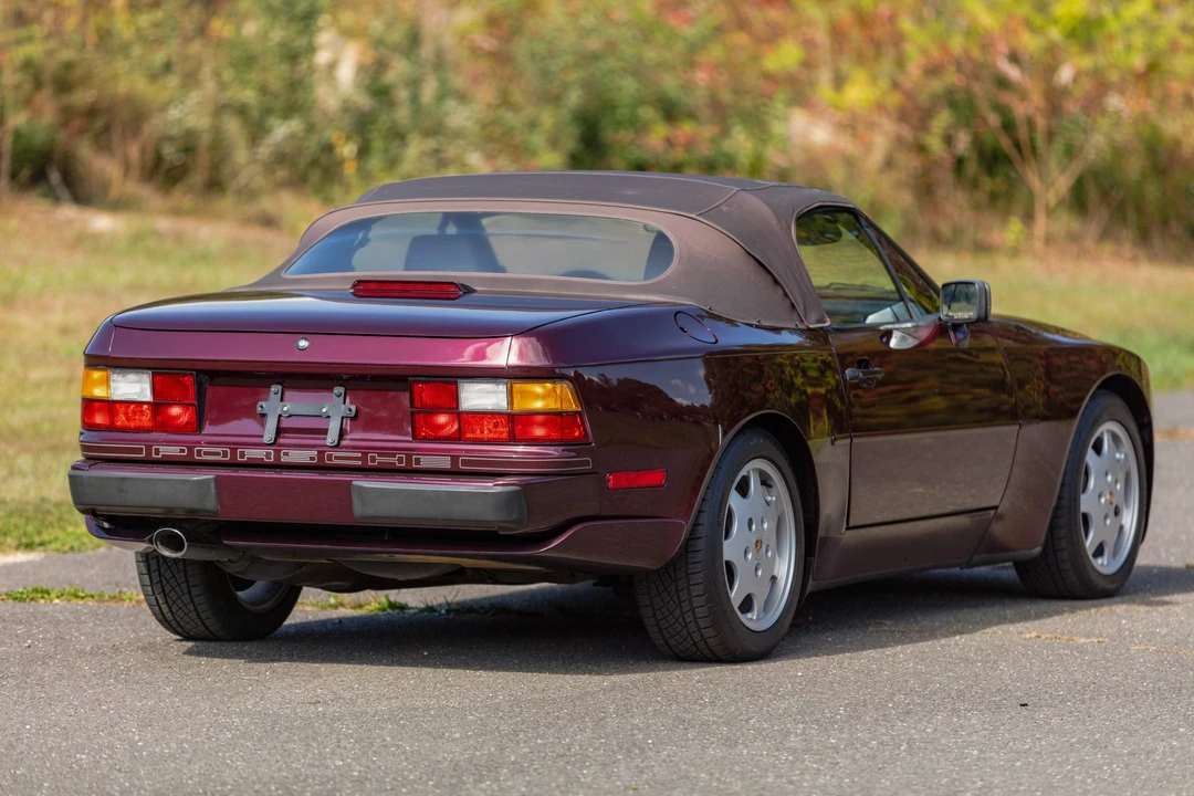 1990 Porsche 944 S2 - Image 19 of 31