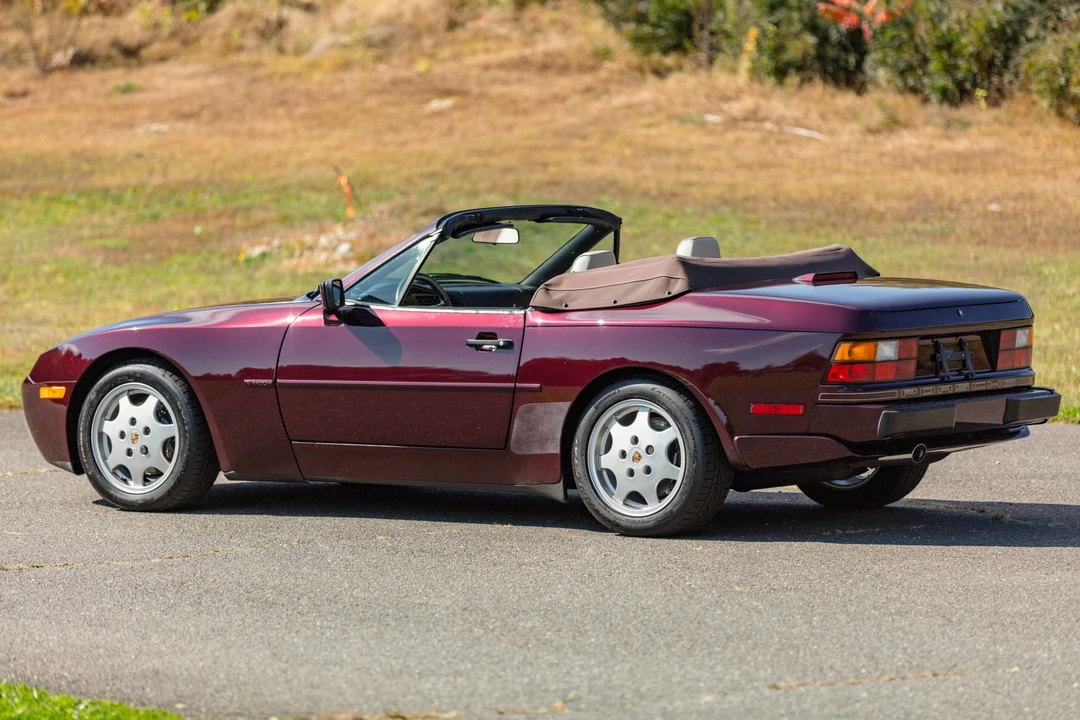 1990 Porsche 944 S2 - Image 11 of 31