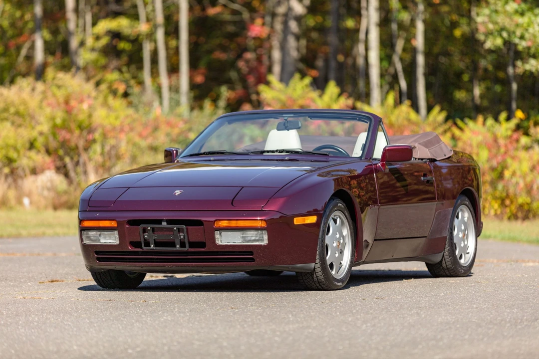 1990 Porsche 944 S2 - Image 2 of 31