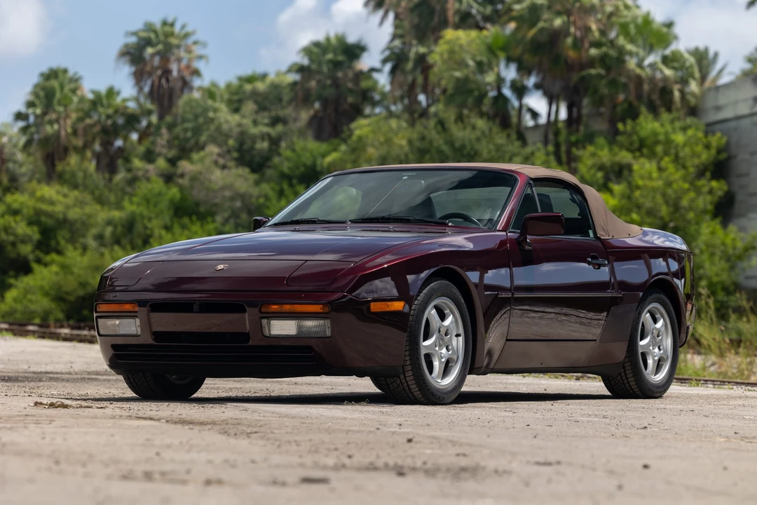 1990 Porsche 944 S2 - Image 13 of 31