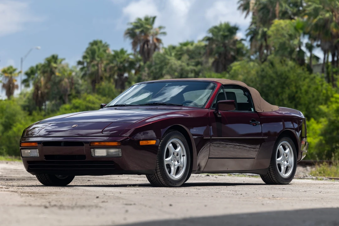 1990 Porsche 944 S2 - Image 14 of 31