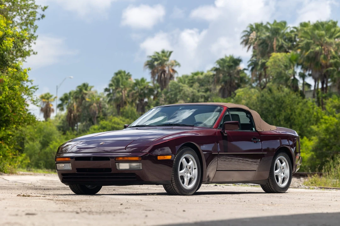 1990 Porsche 944 S2 - Image 15 of 31