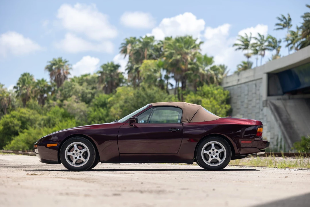 1990 Porsche 944 S2 - Image 19 of 31
